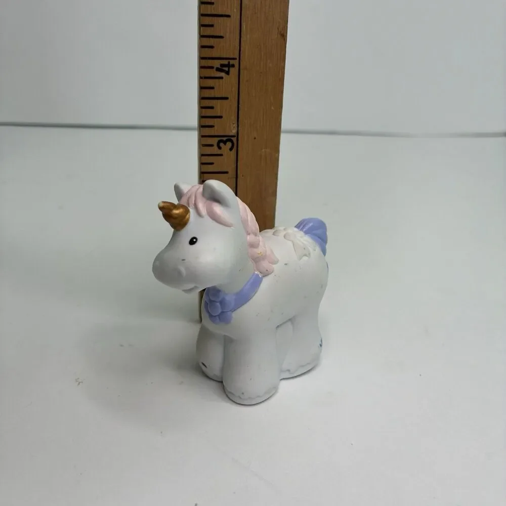 Fisher-Price LITTLE PEOPLE White Baby Unicorn 2003 Replacement Part